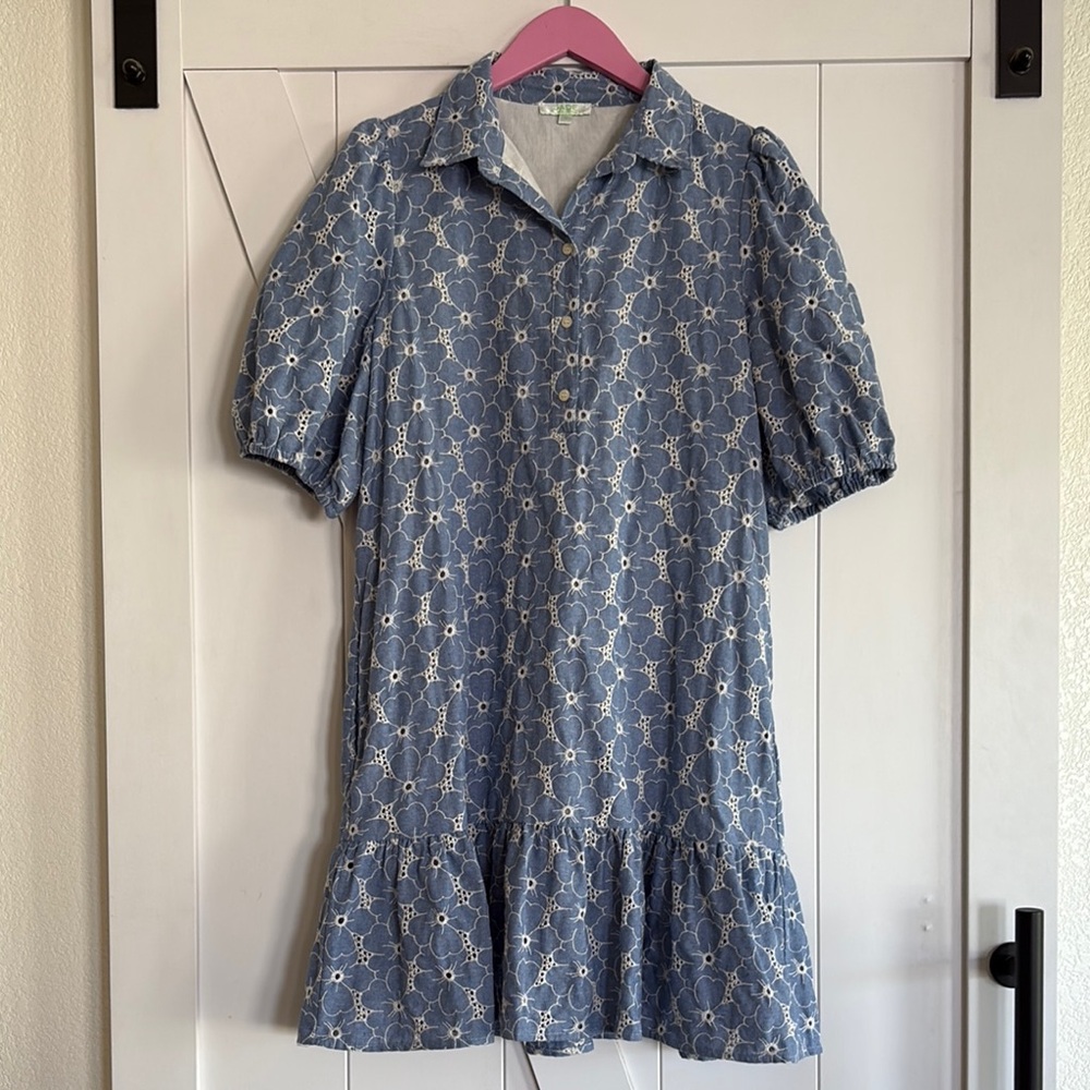 Jade Blue Floral Lace Top